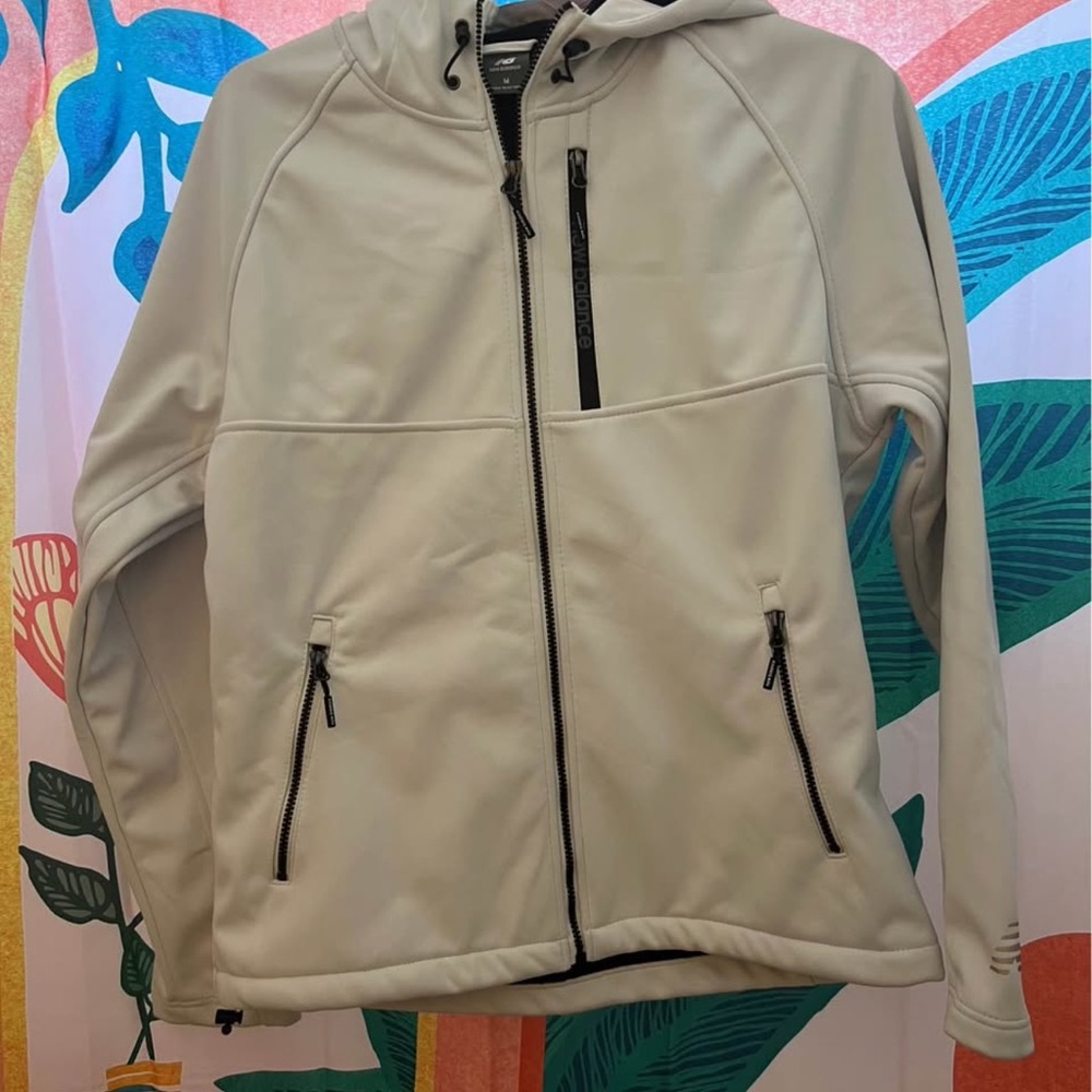 New Balance Men's White Hooded Coat Jacket